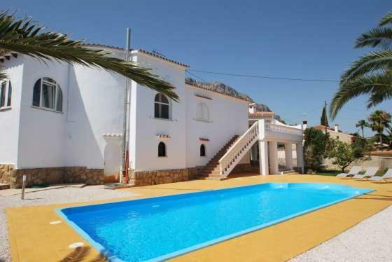 Villa Bozena Dénia Extérieur photo
