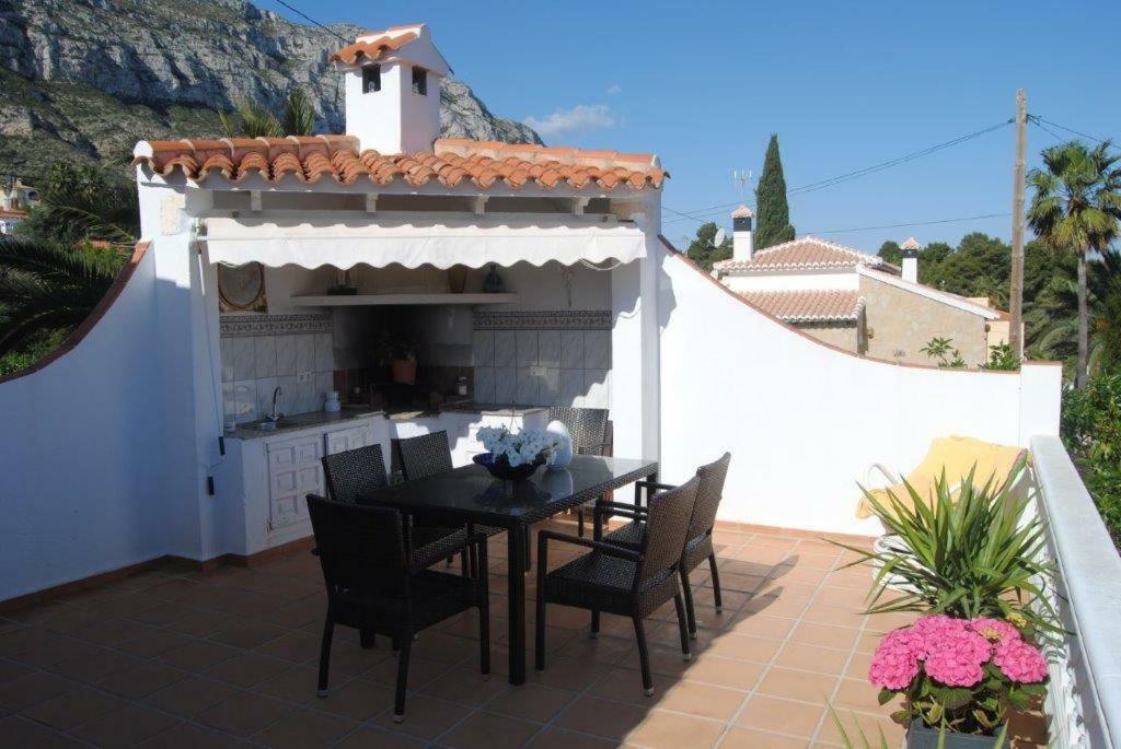 Villa Bozena Dénia Extérieur photo